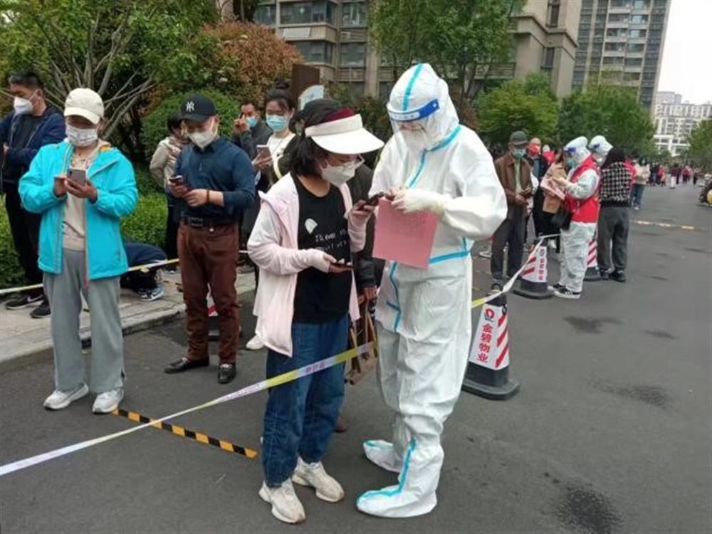 產發戰疫 |黨員沖在前!齊魯化纖筑牢“紅色”抗疫防線